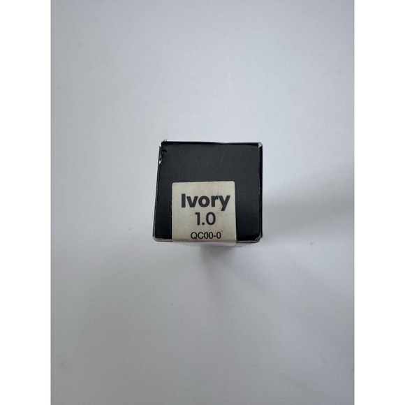The Lip Bar Quick Conceal Caffeine Concealer, Ivory 1.0 New - Picture 3 of 3
